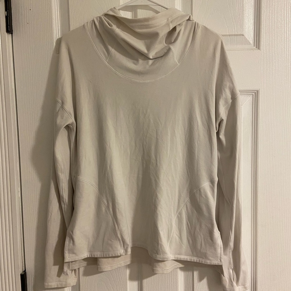 Lululemon nulu sweatshirt